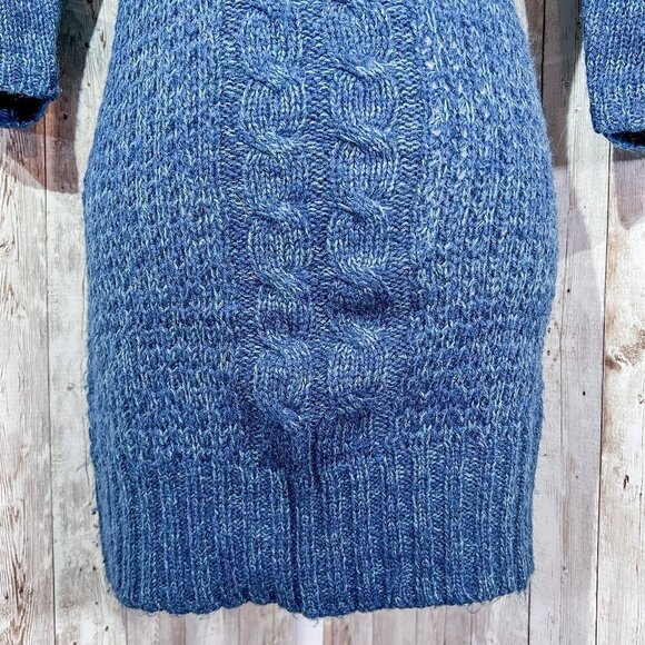 Women's Pink Rose Sweater | Blue | 3/4 Sleeves | Cowl Neck | Tunic | Medium - Picture 8 of 13